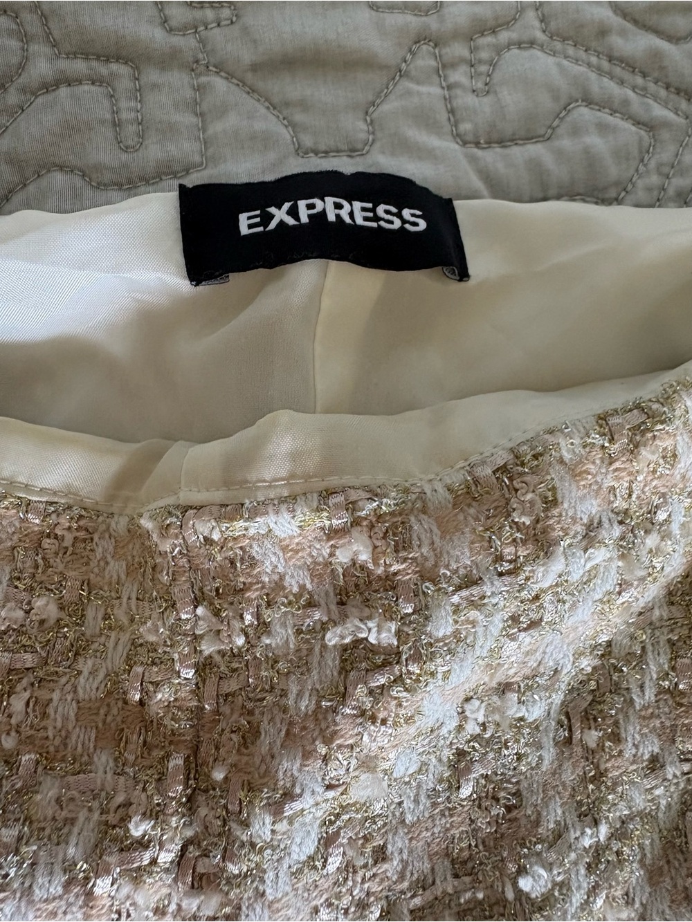 Express Gold Shorts - Picture 2 of 5